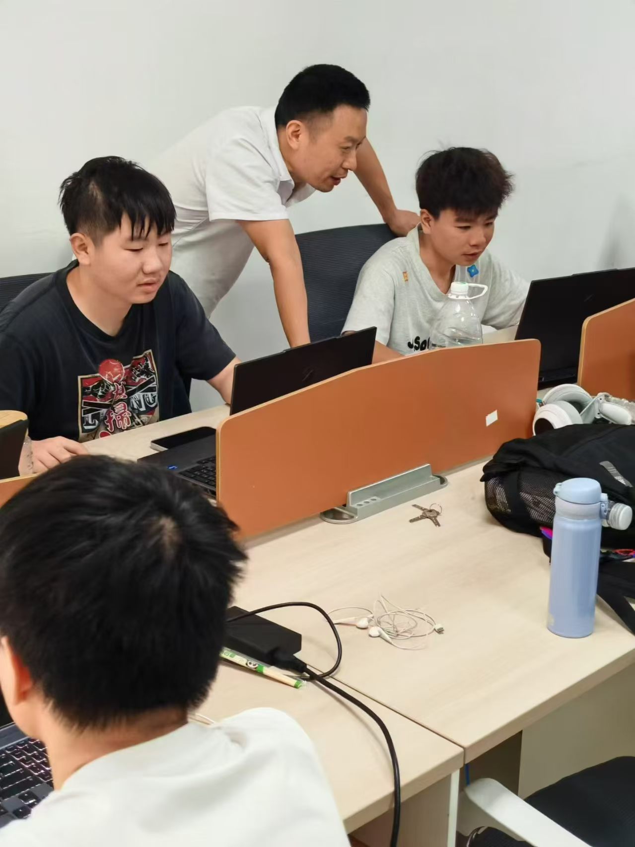 雨花区学UI设计好找工作吗